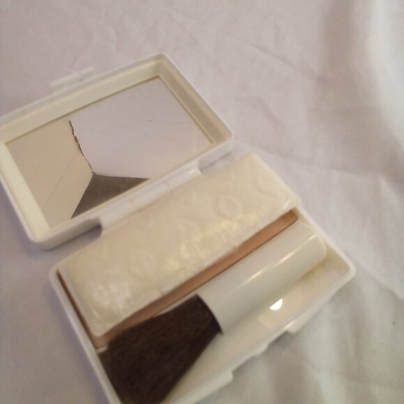 Vintage Max Factor Compact Mirror Ultra Lucent Counter Shine Pressed Powder .25 - Picture 9 of 12